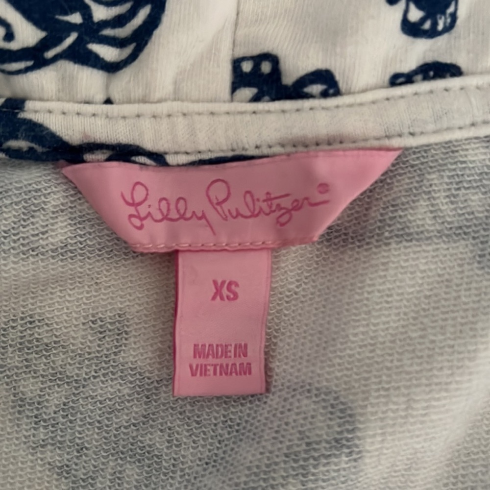 Lilly Pulitzer pullover - Picture 4 of 4